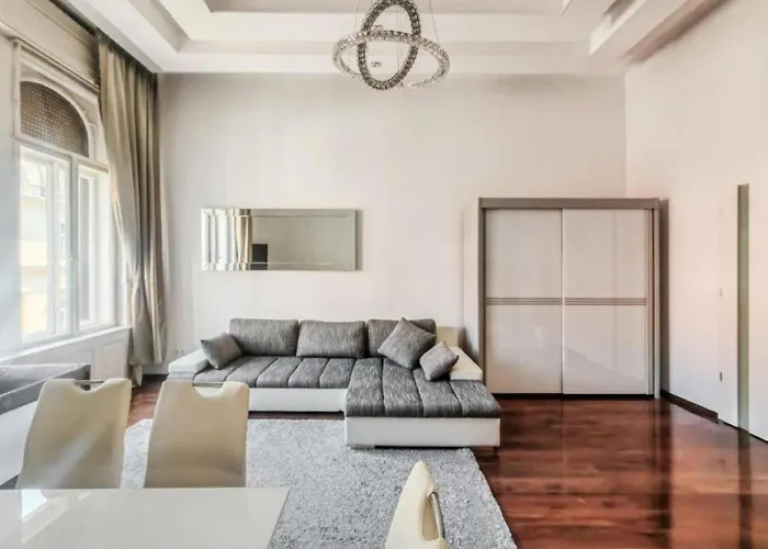 Sas Imperial Flat Basilika View Free Parking Upon Reservation