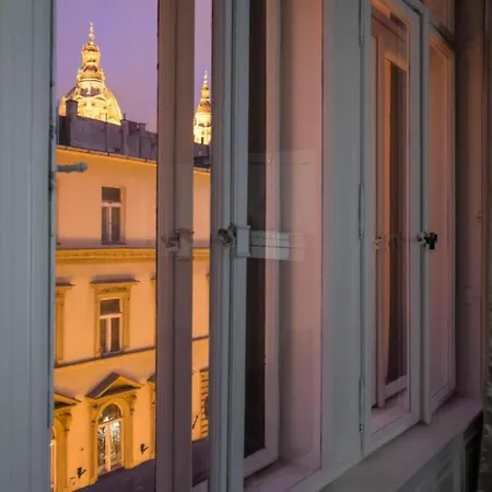 Sas Imperial Flat Basilika View Free Parking Upon Reservation Apartment