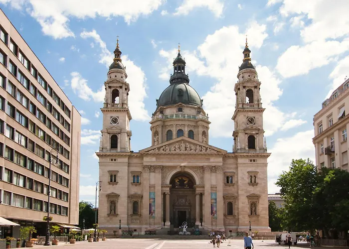 Sas Imperial Flat Basilika View Free Parking Upon Reservation Apartment *