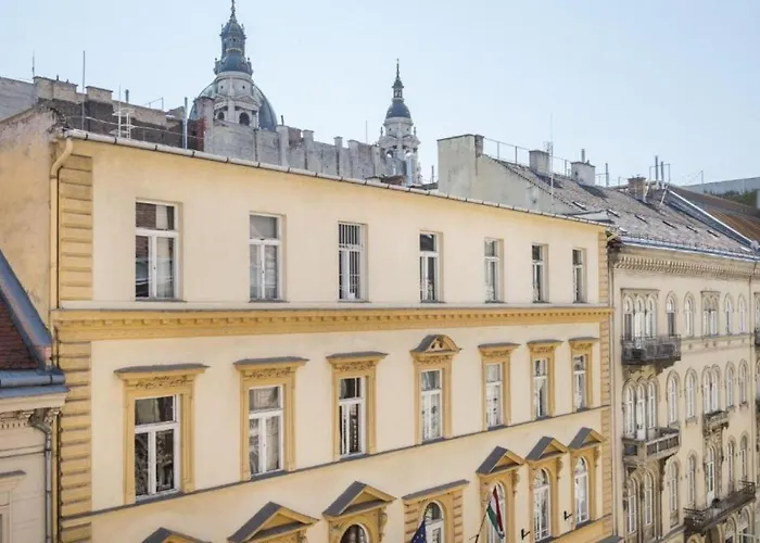 Sas Imperial Flat Basilika View Free Parking Upon Reservation Apartment