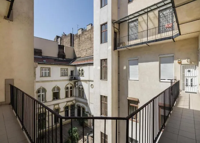 Sas Imperial Flat Basilika View Free Parking Upon Reservation Apartment *