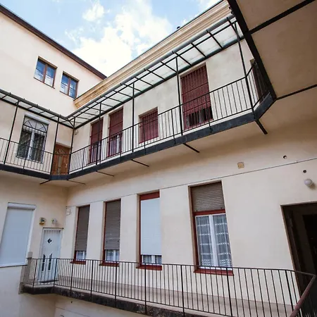 Sas Imperial Flat Basilika View Free Parking Upon Reservation Budapeszt